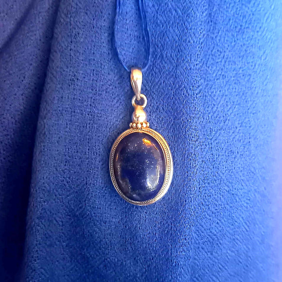 Pendentif lapis lazuli & argent 63€