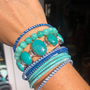 Bracelet Turquoise et Argent.  Fabriqué au Népal.