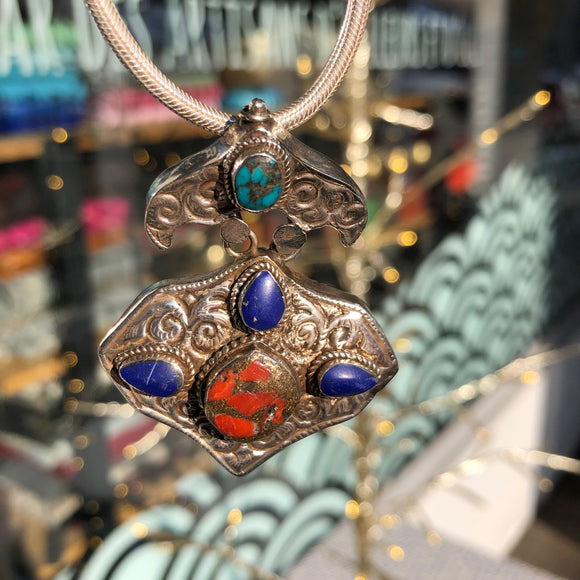 Pendentif en Turquoise, Lapis Lazuli, Corail et argent 925